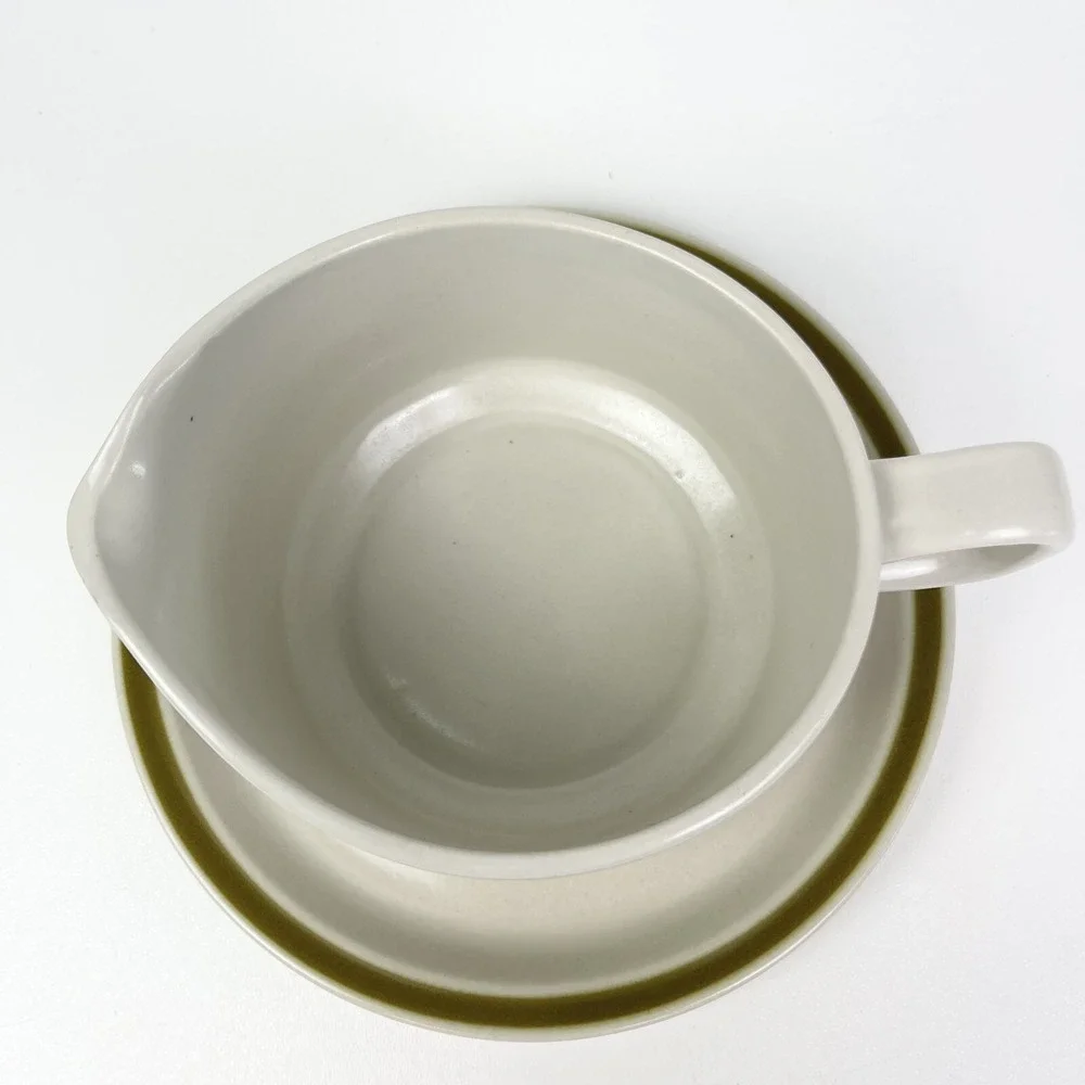 Japan Spring Bouquet Stoneware Green Band Round Gravy Boat With Underplate